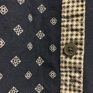 Six London button down shirt men’s size large navy with white